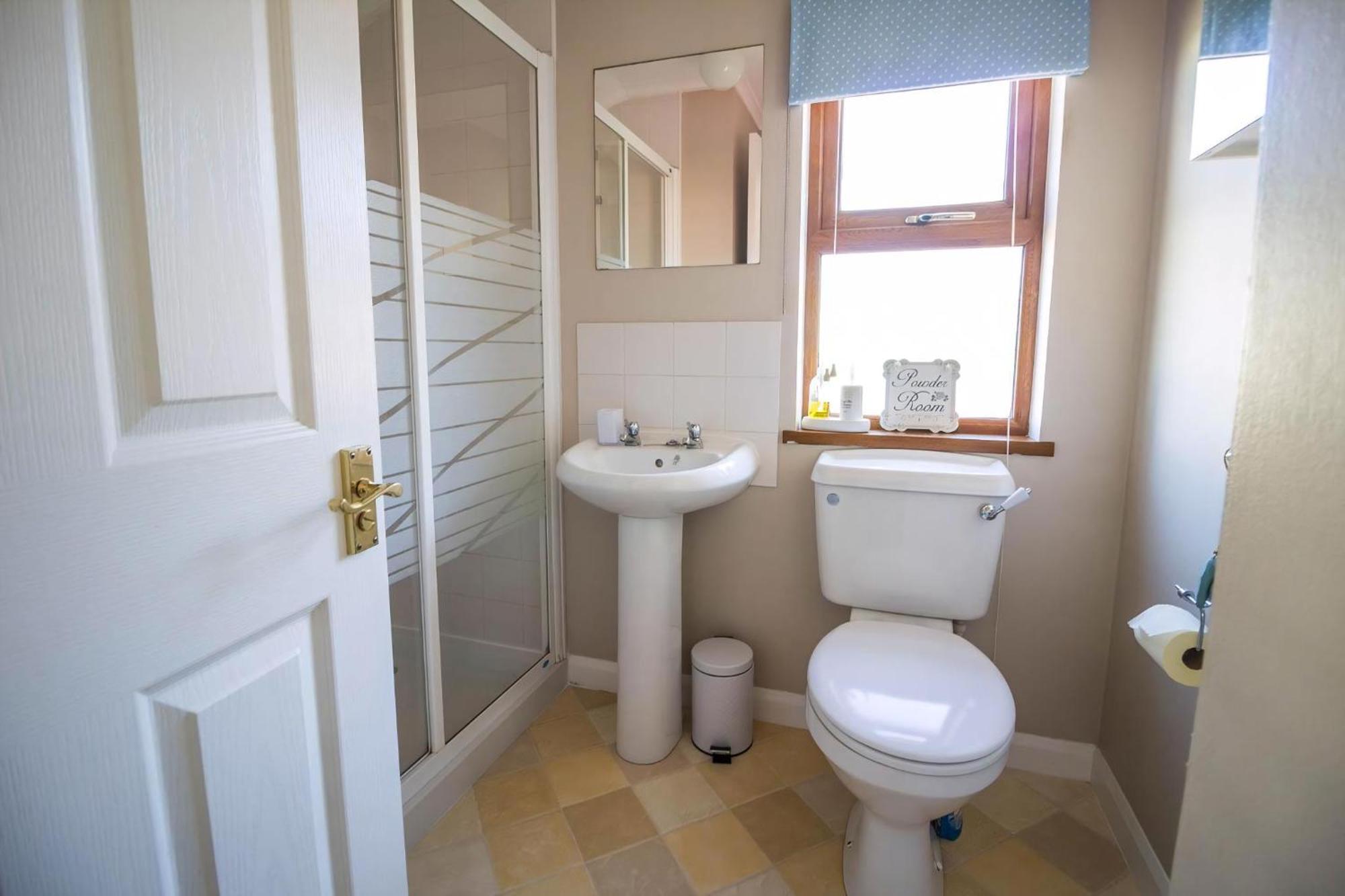 Stunning Lodge With Free Wifi For Hire At Carlton Meres In Suffolk Ref 60013M Saxmundham Bagian luar foto